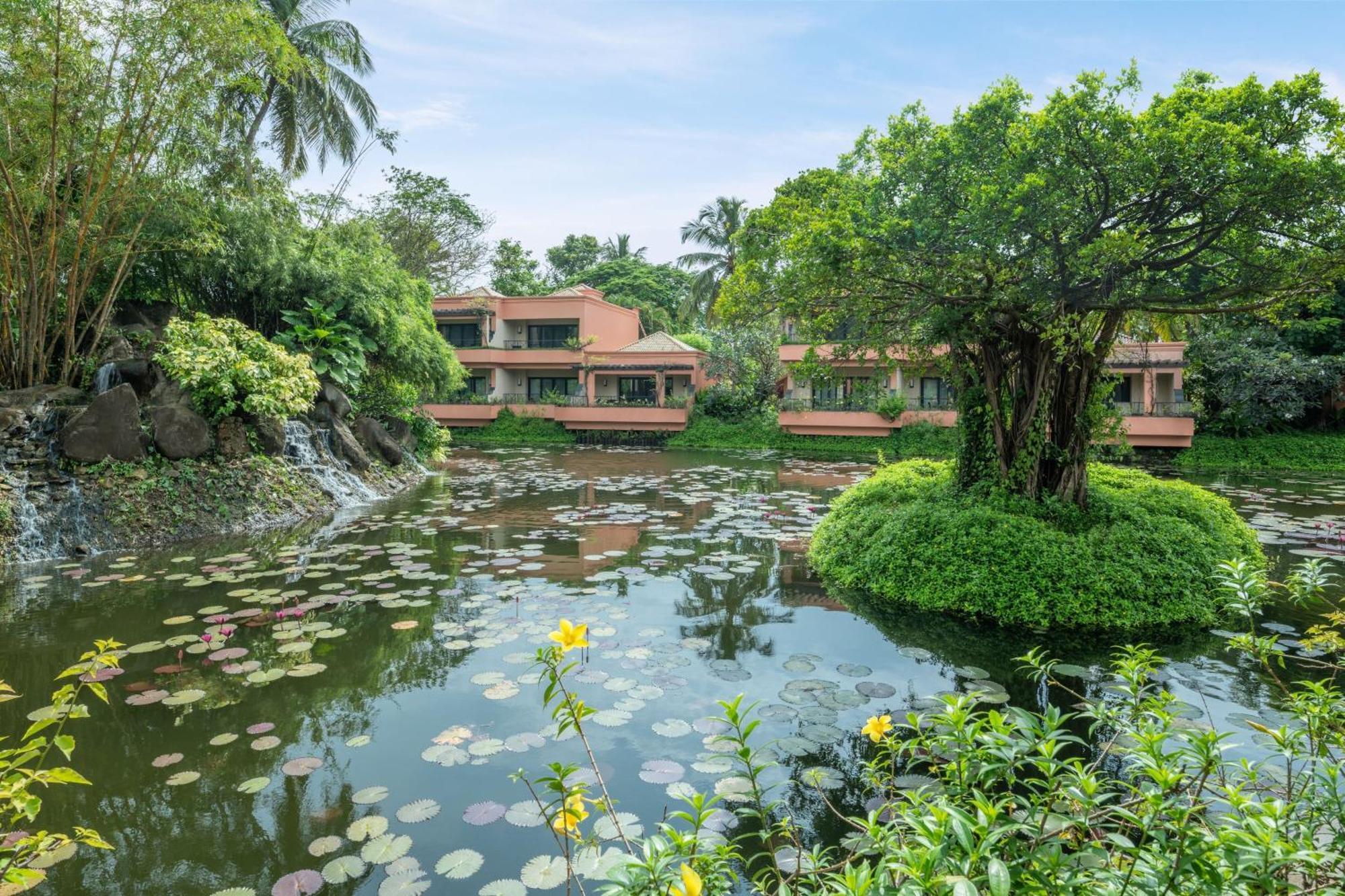 The St. Regis Goa Resort Cavelossim Exterior photo